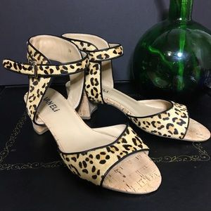 VENELI Cheetah Print Sandals